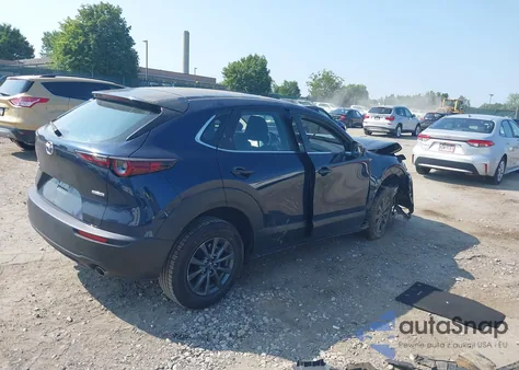 2022 Mazda Cx-30 2.5 S z USA, uszkodzony, nr VIN 3MVDMBAL4NM423709